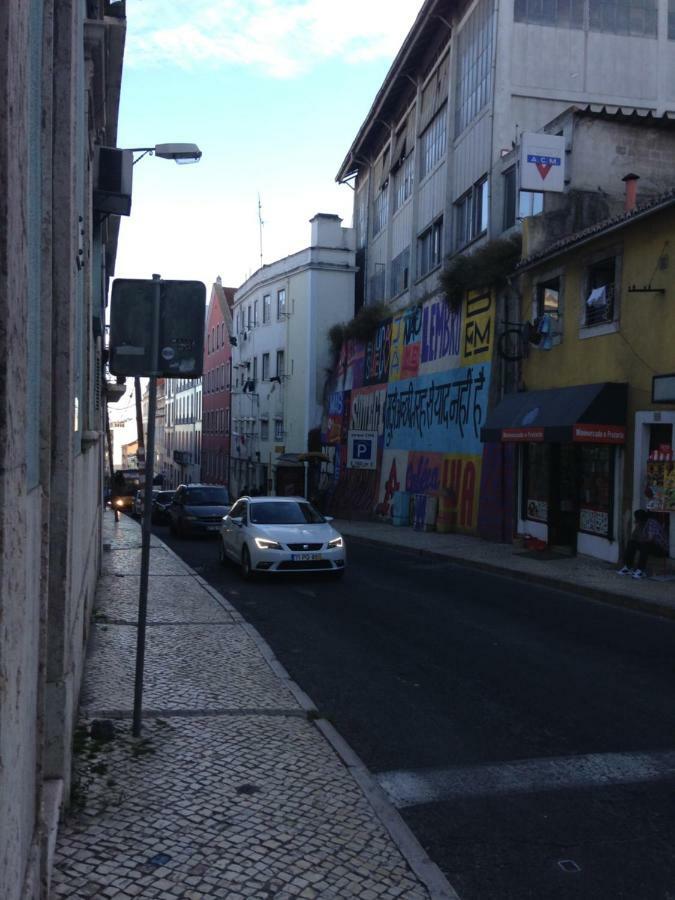 Acm Lisbon Hostel Exterior photo